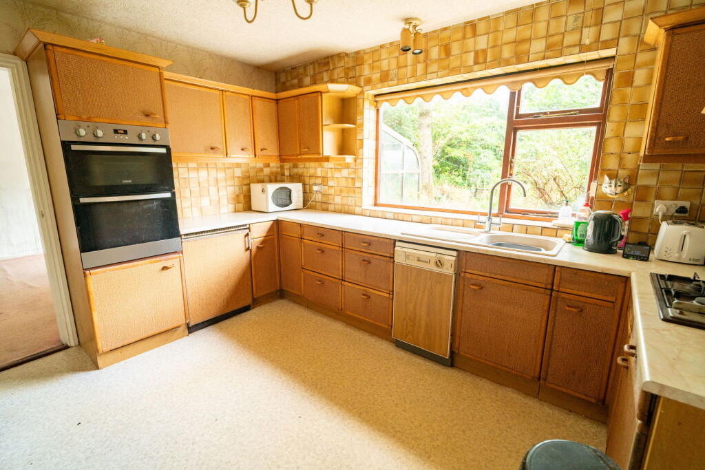 Additional image 6 of Woodlea Drive, Solihull, B91 1PQ