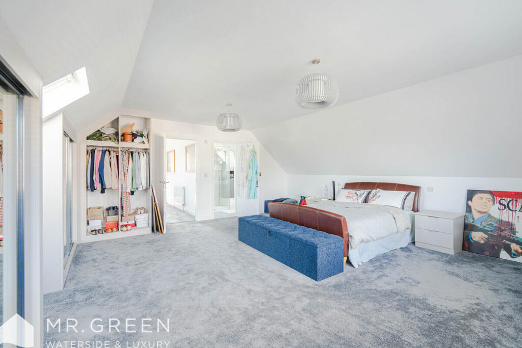 Additional image 17 of Essex Avenue, West Christchurch, BH23 2SF