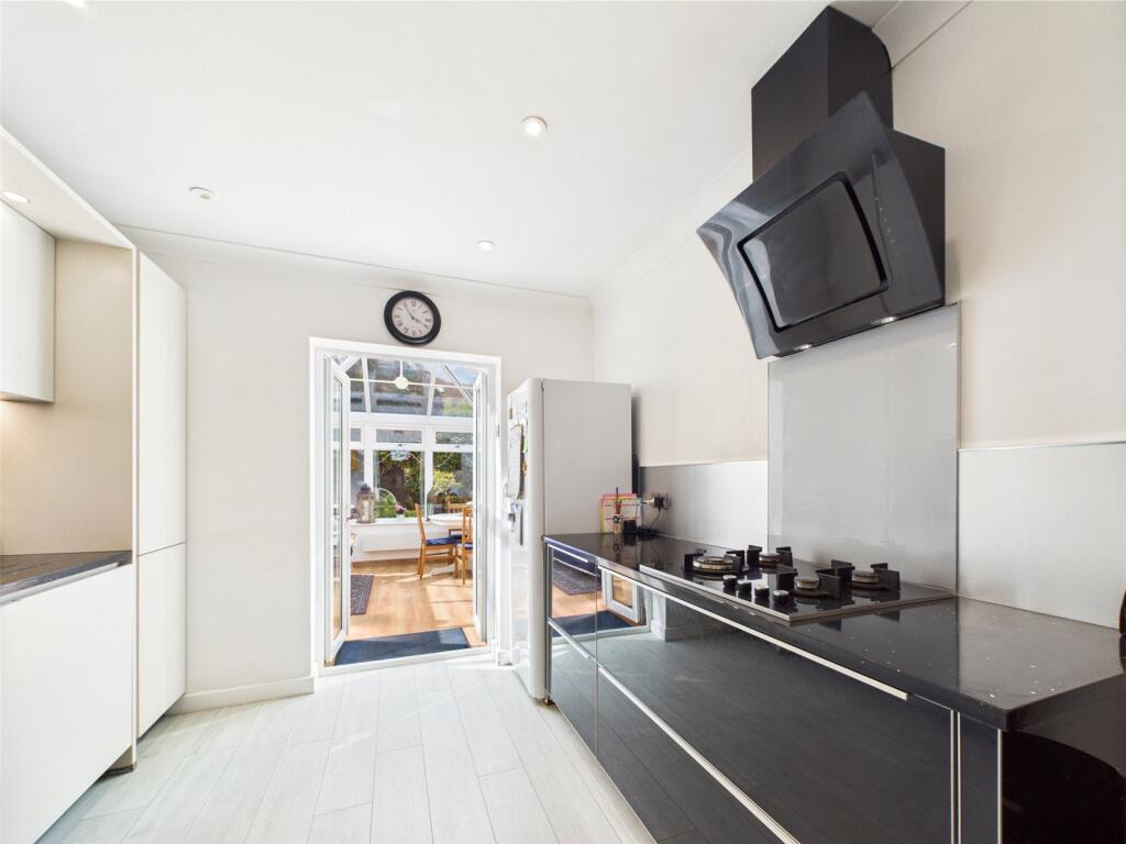 Additional image 9 of Sunnylands Avenue, Hengistbury Head, Bournemouth, Dorset, BH6