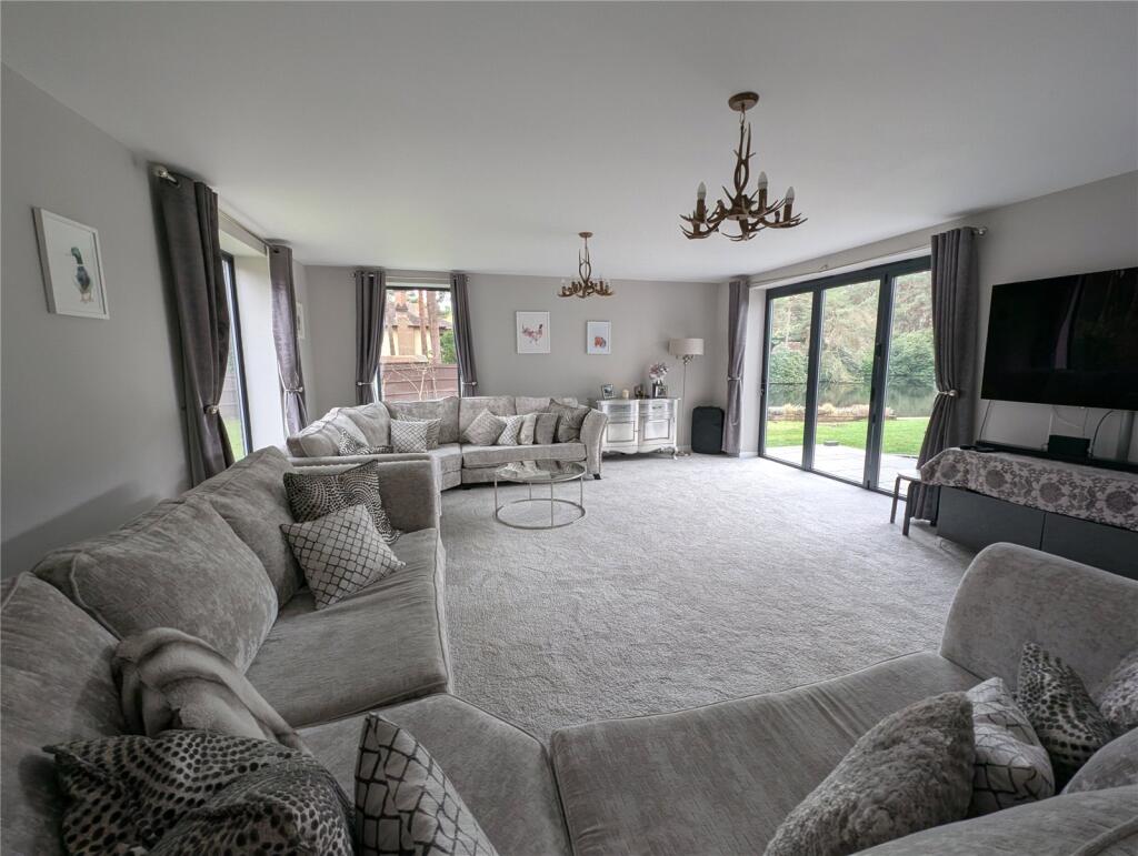 Additional image 4 of Avon Castle Drive, Ringwood, BH24