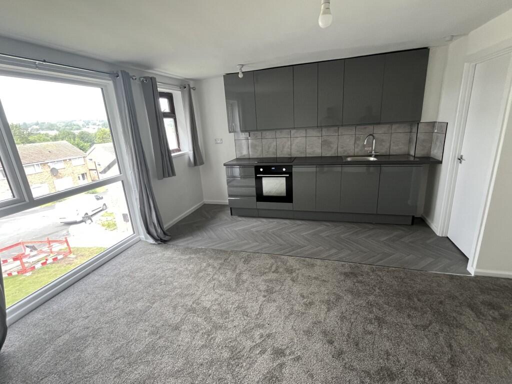 Additional image 7 of 29 Glenbrook Drive, Lidget Green, Bradford, BD7 2QF