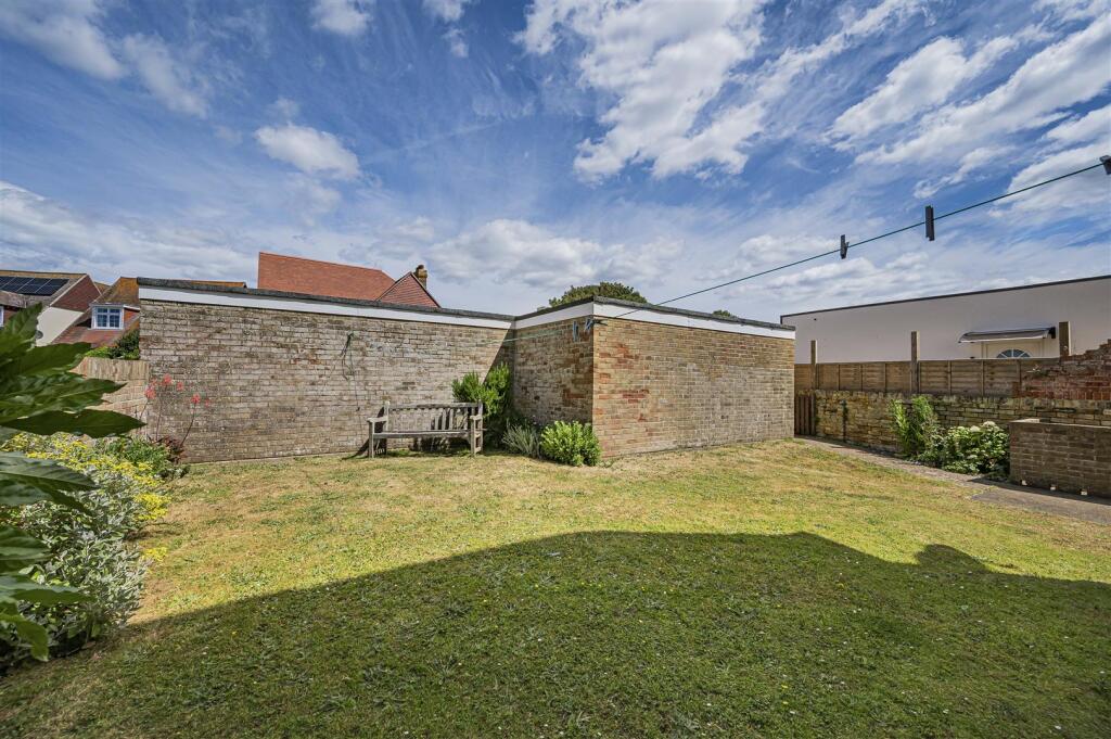 Additional image 16 of 94 Claremont Road, Seaford