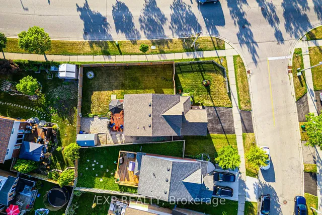 Additional image 49 of 3 Cotton Grass St