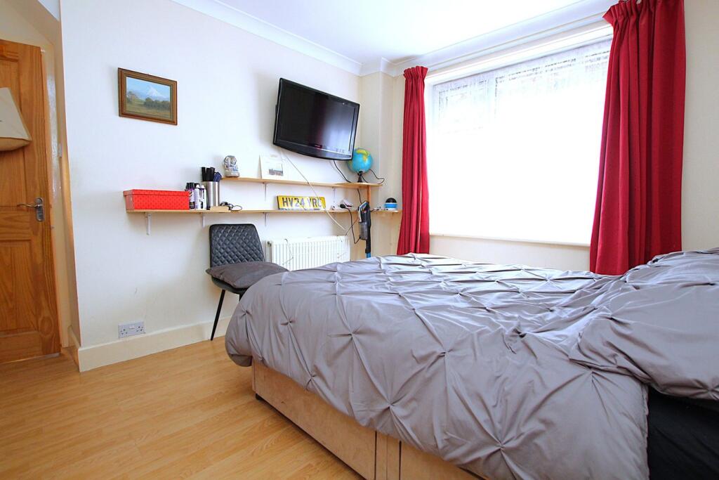 Additional image 19 of Old Farm Road, Oakdale , Poole, BH15