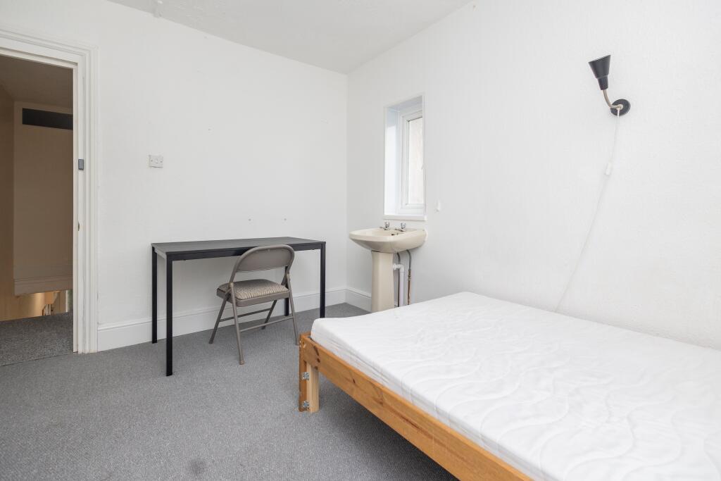 Additional image 11 of Osborne Road, ,