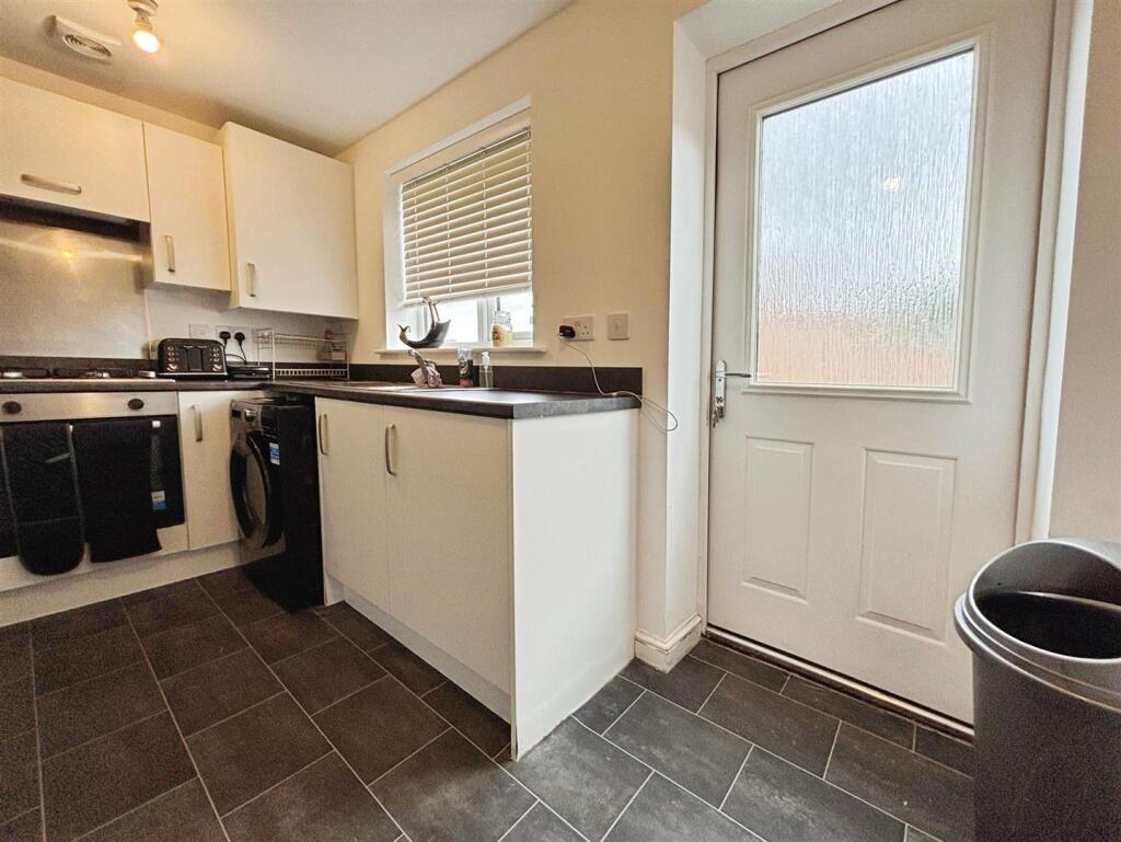 Additional image 7 of Blackthorne Close, Bradford, BD2 3EQ