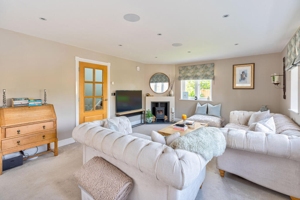 Additional image 2 of London Road, Welwyn, Hertfordshire, AL6