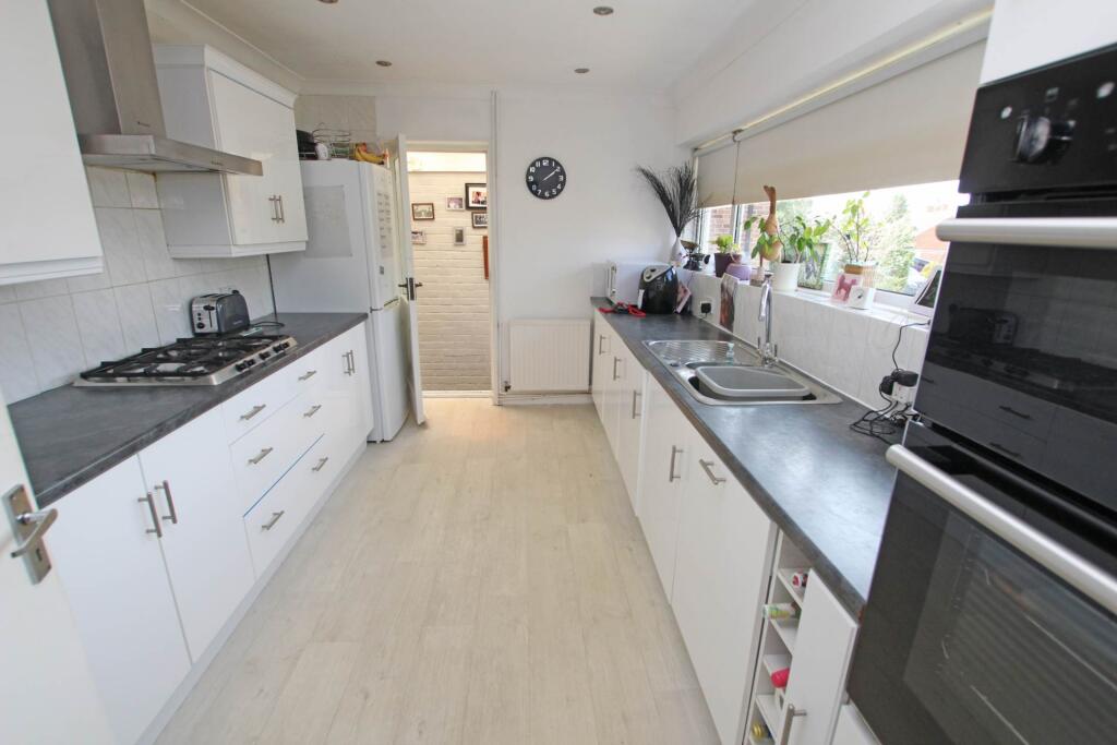 Additional image 4 of Salisbury Close, Eastbourne, BN22 0JY