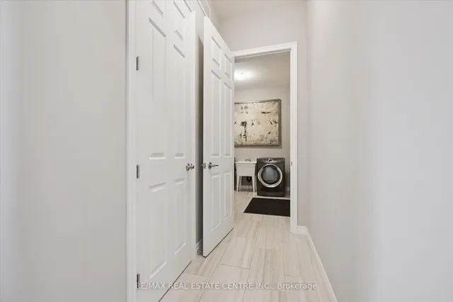 Additional image 16 of 23 Spachman St