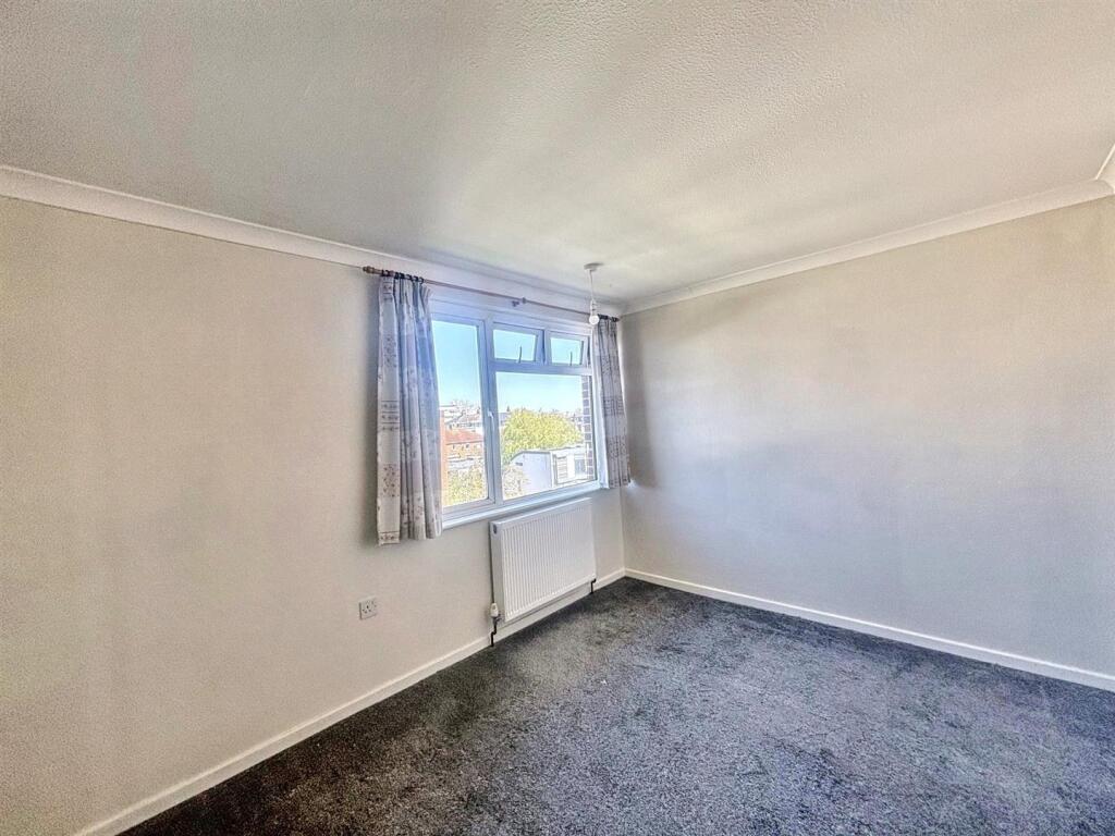 Additional image 7 of Roselands Avenue, Eastbourne