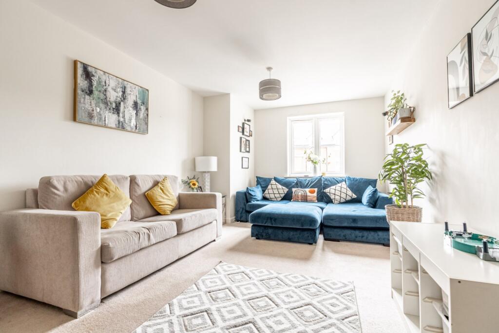 Additional image 4 of Neville Close, St. Albans, Hertfordshire, AL3