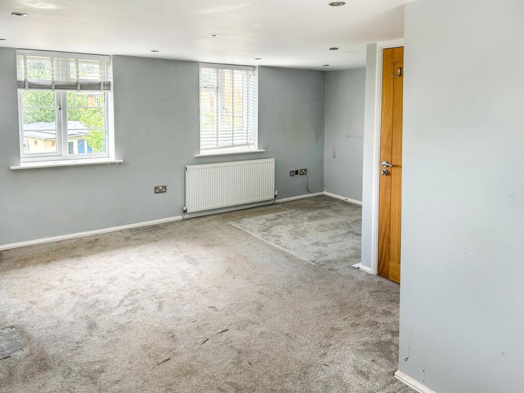 Additional image 7 of Hollybush Lane, Welwyn Garden City, AL7