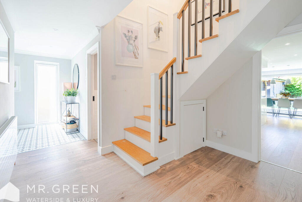 Additional image 11 of Hurn Way, Christchurch, Dorset, BH23 2PB