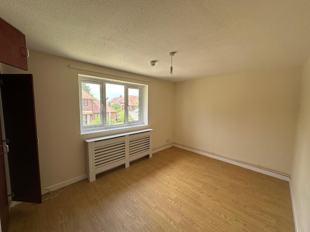 Additional image 9 of Freeman Close, BN18