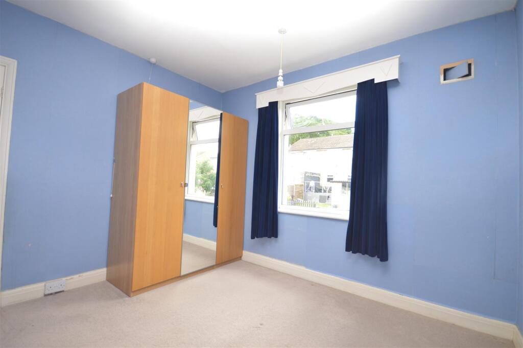 Additional image 5 of Thoresby Grove, Bradford