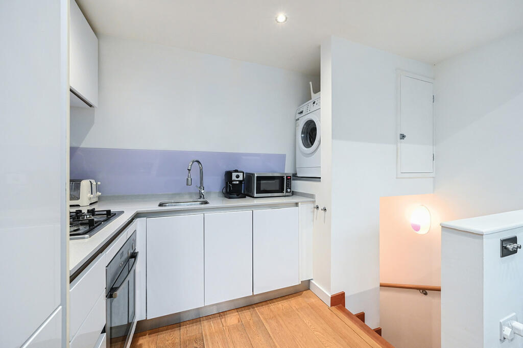 Additional image 13 of Marine Gardens, Brighton, BN2