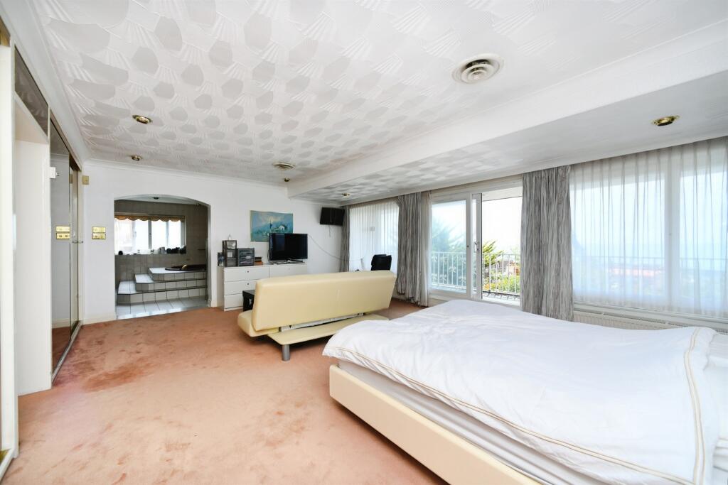 Additional image 7 of The Cliff, Brighton