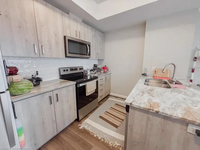 Additional image 5 of 108 Garment St Unit 1101