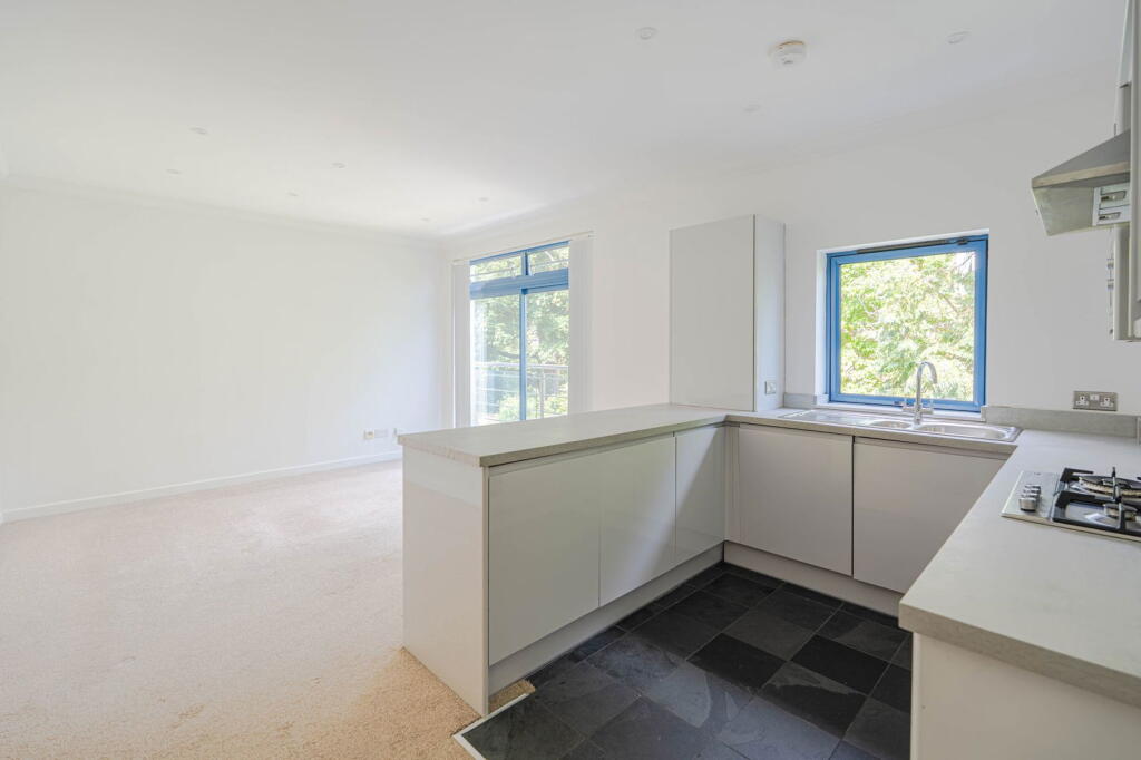 Additional image 6 of Stourcliffe Avenue, Southbourne, Bournemouth, Dorset, BH6 3PT