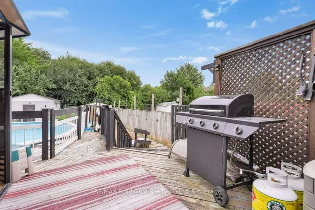 Additional image 20 of 18 Camrose Crt