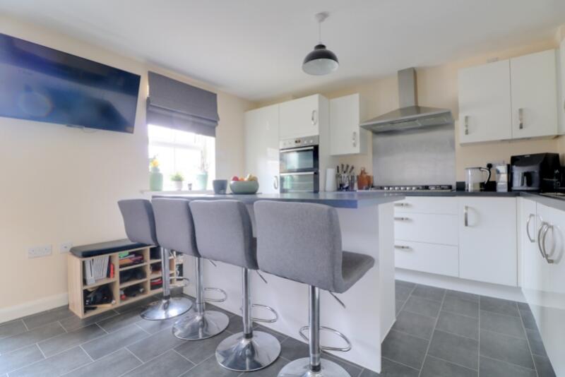 Additional image 2 of Pavillion View, Scholes, Cleckheaton, West Yorkshire, BD19