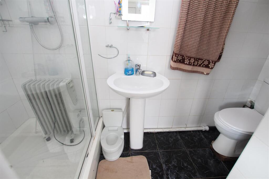 Additional image 6 of Cairns Close, Kings Park, BD2