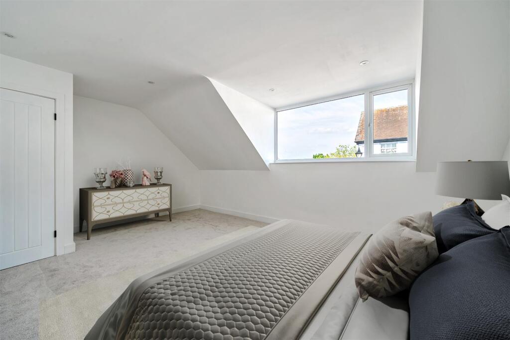 Additional image 4 of St John's Way, Knowle