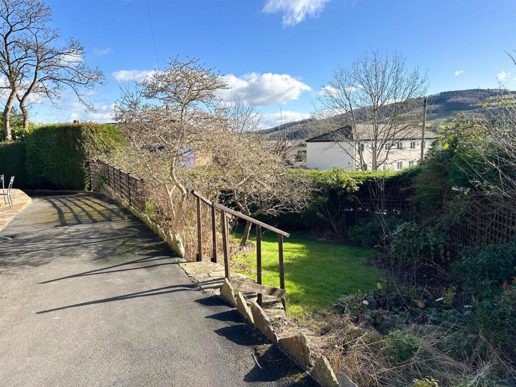 Additional image 18 of Beanlands Drive, Glusburn,