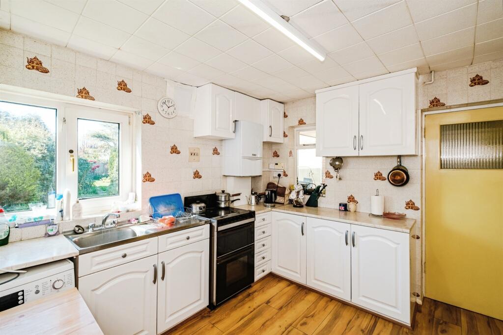 Additional image 6 of Wembley Avenue, Lancing