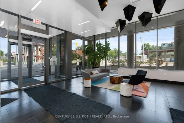 Additional image 21 of 85 Duke St Unit 1507