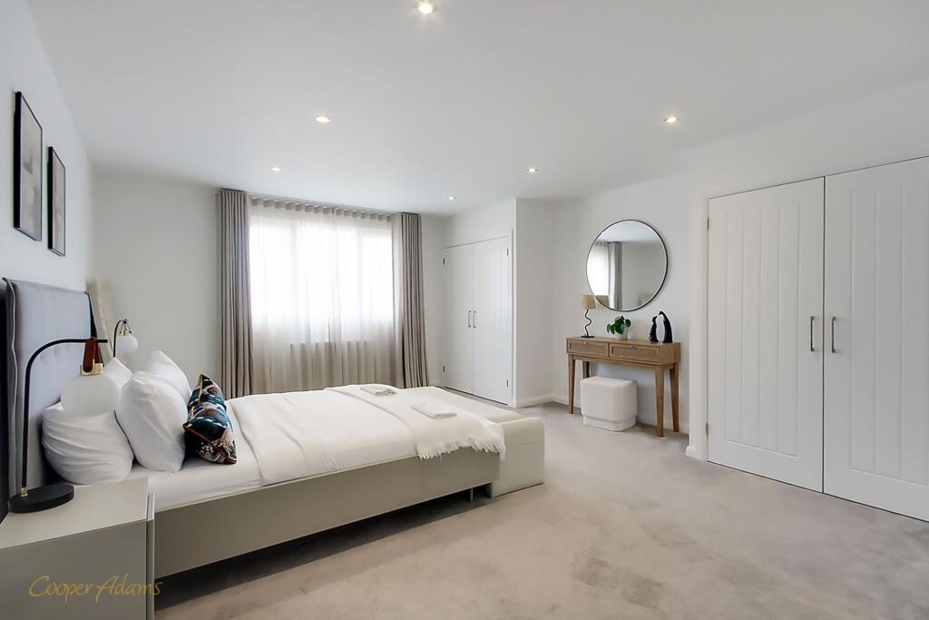 Additional image 5 of Pier Road, Littlehampton, BN17