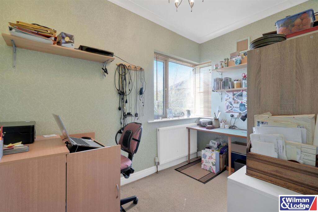 Additional image 23 of Breakmoor Avenue, Silsden