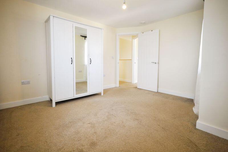 Additional image 5 of Heron Court Road, BH3 7LL – Stunning Duplex Flat in Immaculate Condition