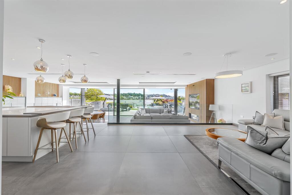 Additional image 6 of Elms Avenue, Lilliput