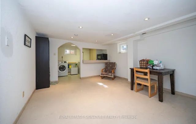 Additional image 27 of 2098 Pharmacy Ave