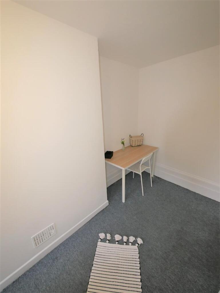 Additional image 10 of Snowdrops, Bournemouth, BH2