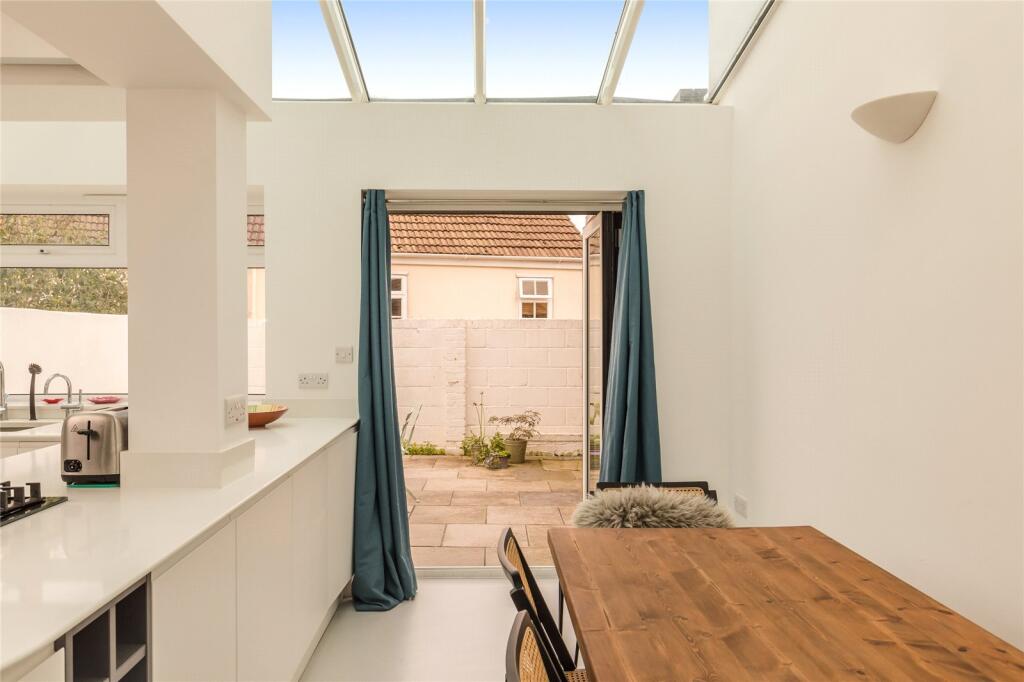 Additional image 14 of Clifton Street, Brighton, East Sussex, BN1