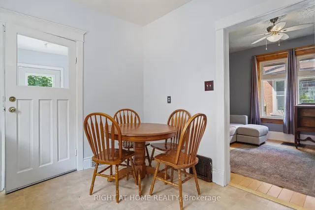 Additional image 27 of 58 Pandora Ave