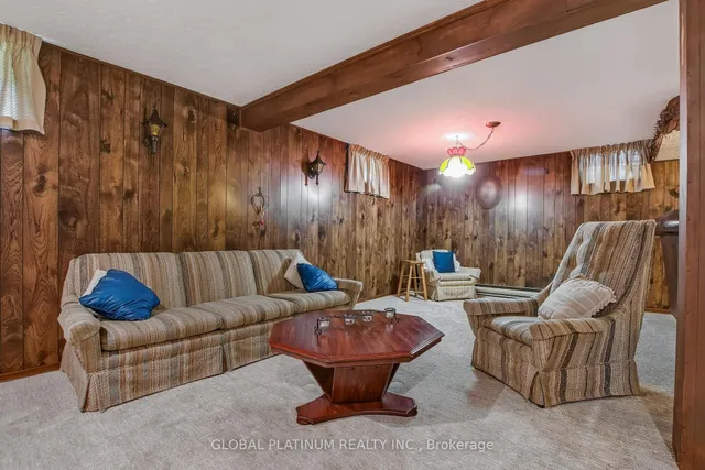 Additional image 16 of 105 Silverspring Cres