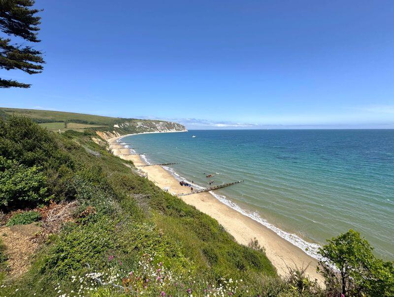 Additional image 26 of Superb Newly Renovated Ground Floor Garden Flat With Direct Sea Views