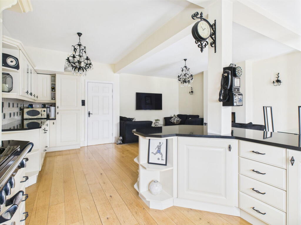 Additional image 7 of Seamill Park Avenue, Worthing, BN11 2PU