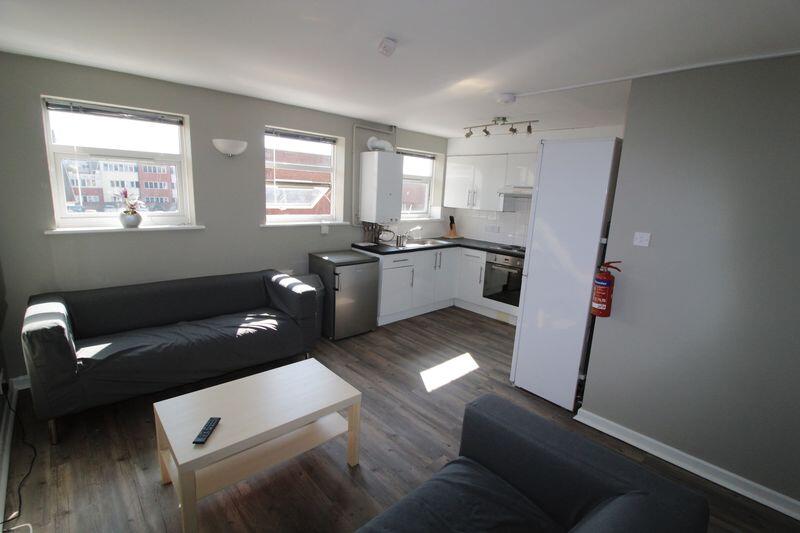 Additional image 4 of 4-bedroom student property