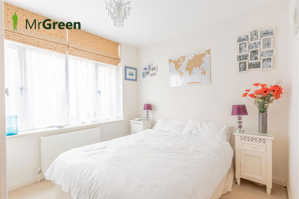 Additional image 11 of 19 Woodland Avenue, Bournemouth, BH5 2DJ