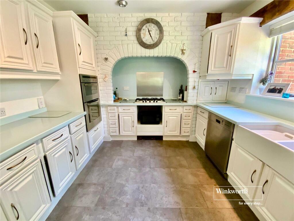 Additional image 7 of Friars Wood, Robins Way, Christchurch, Dorset, BH23