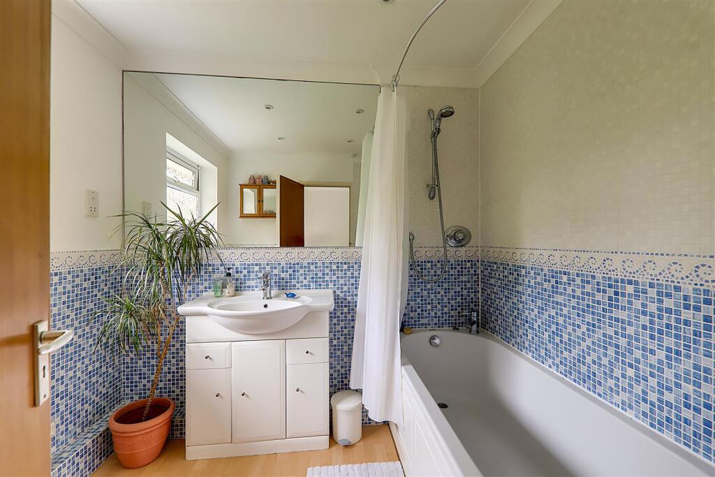 Additional image 21 of Longlands Spinney, Worthing