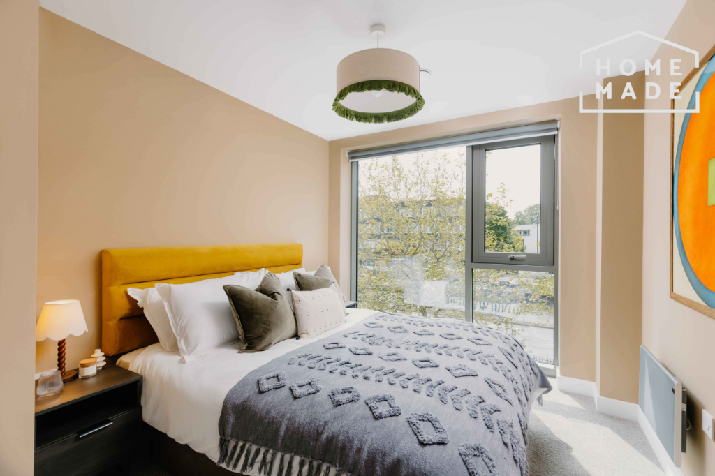 Additional image 5 of Loudon's Yard, B16