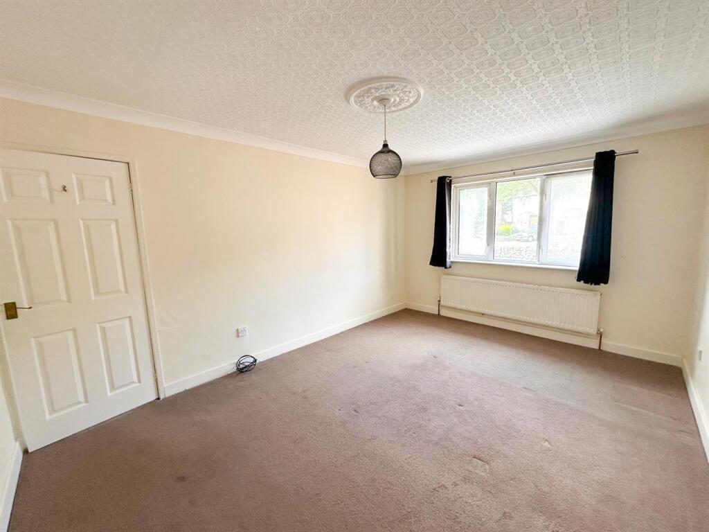 Additional image 7 of Hainsworth Road, Silsden,