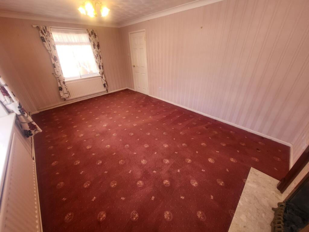 Additional image 3 of 20 Hawkchurch Gardens, Poole, Dorset, BH17 9EN