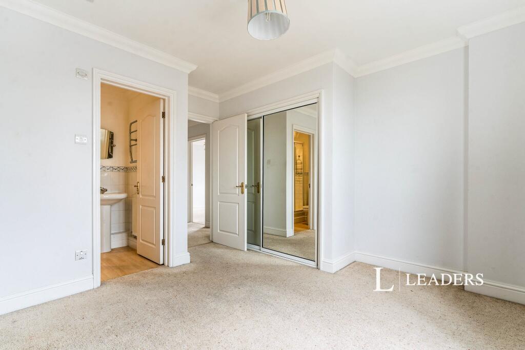 Additional image 6 of Seafront Flat in Rustington