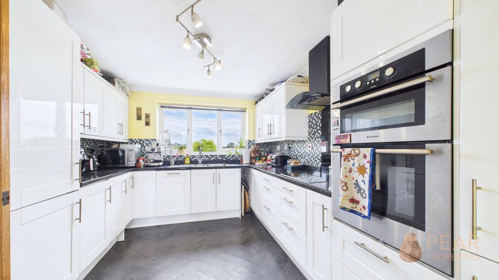 Additional image 4 of Brighton Road, Lancing, BN15
